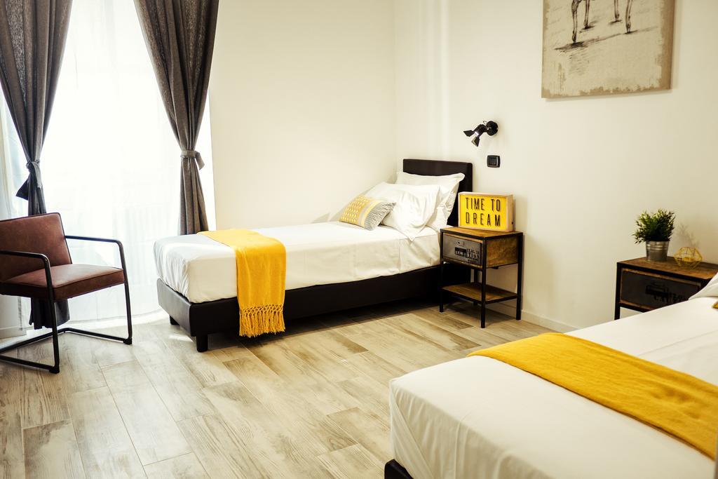 Bmga L Stylish Industrial Termini Apartment روما المظهر الخارجي الصورة