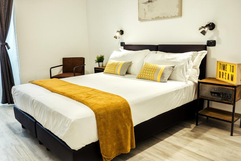 Bmga L Stylish Industrial Termini Apartment روما المظهر الخارجي الصورة
